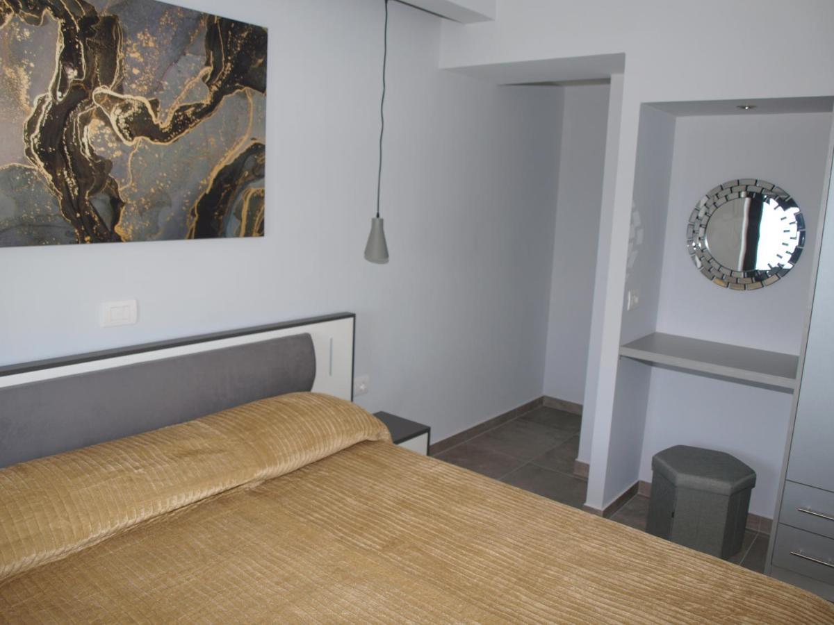 آيا آنا Attic Apartments المظهر الخارجي الصورة